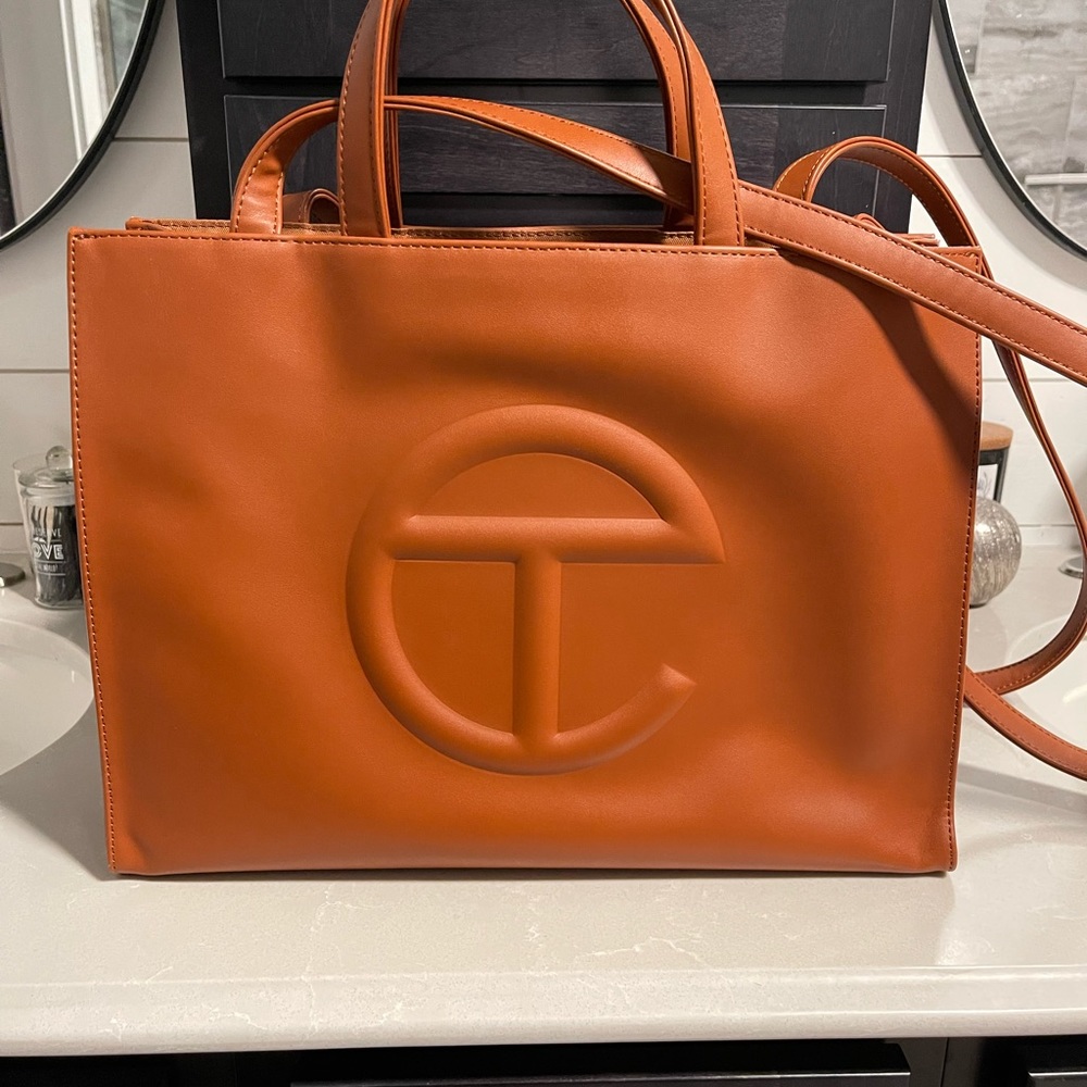 (((SOLD))) Medium Telfar Shopping Tote